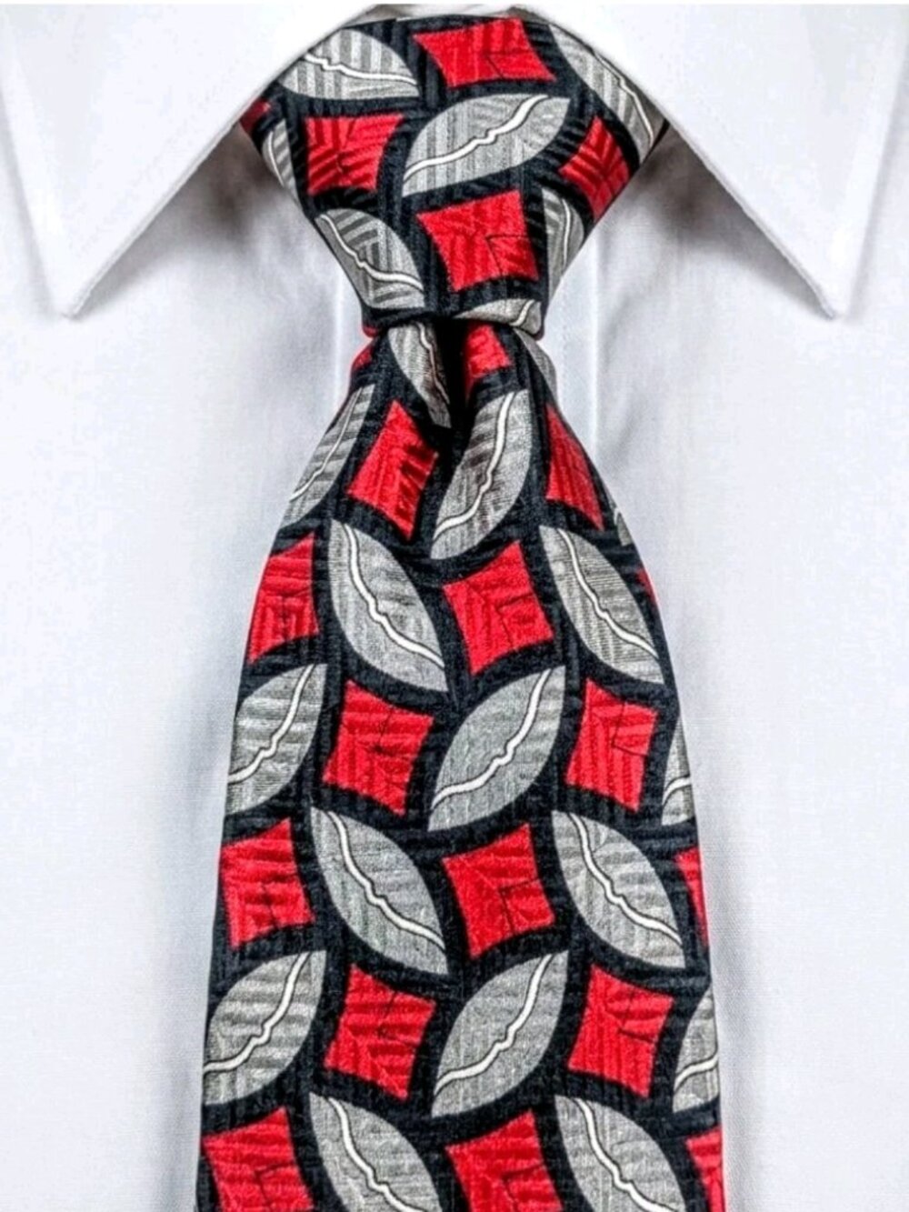MATRIX by FORMAT Vtg 1990s Maximalist Shimmery Hand-Made Damask Artist Silk Tie